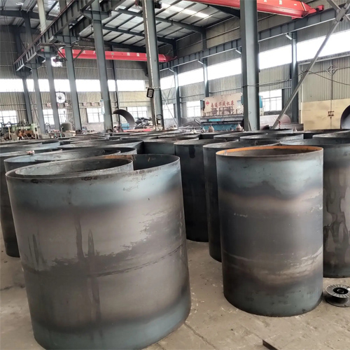 选择白银钢护筒的材质时考虑哪些条件？