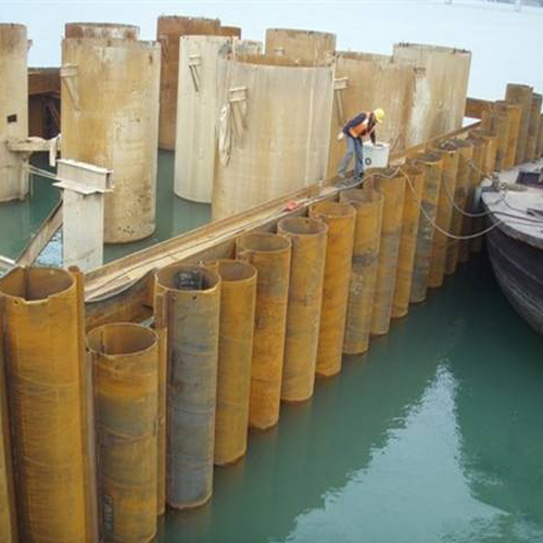 白银钢护筒现场安装